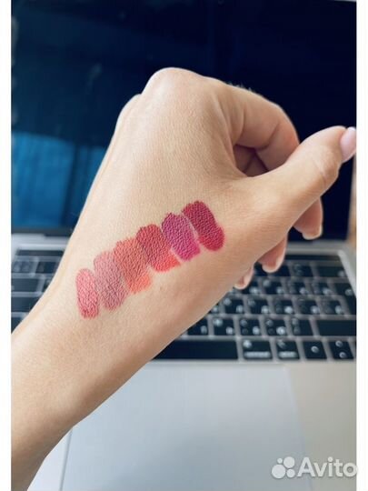 Набор матовых блесков для губ