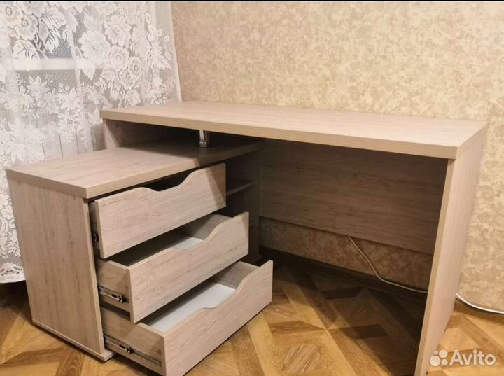 Компьютерный столик бу