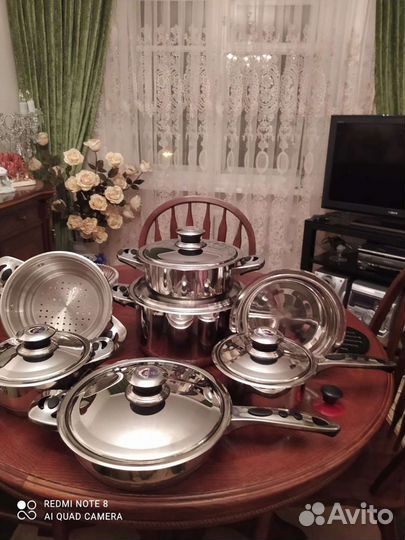 Набор кастрюль новый