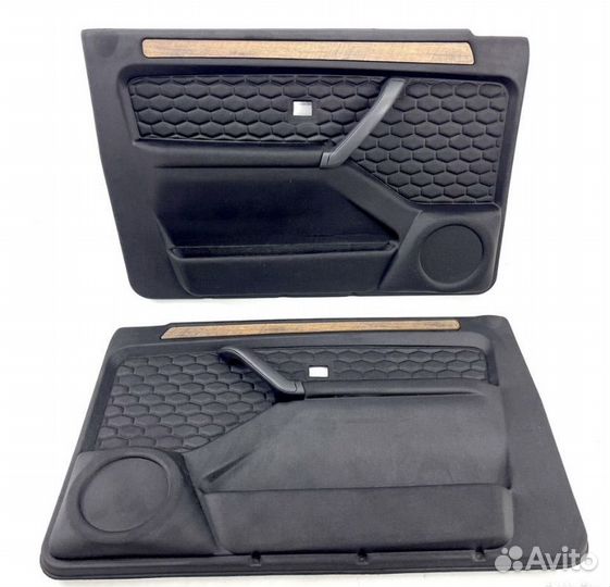 Дверные карты (обивка) дверей Нива