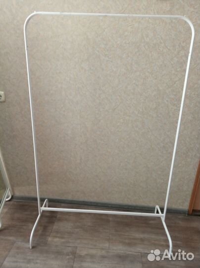 Вешалка для одежды напольная металлическая