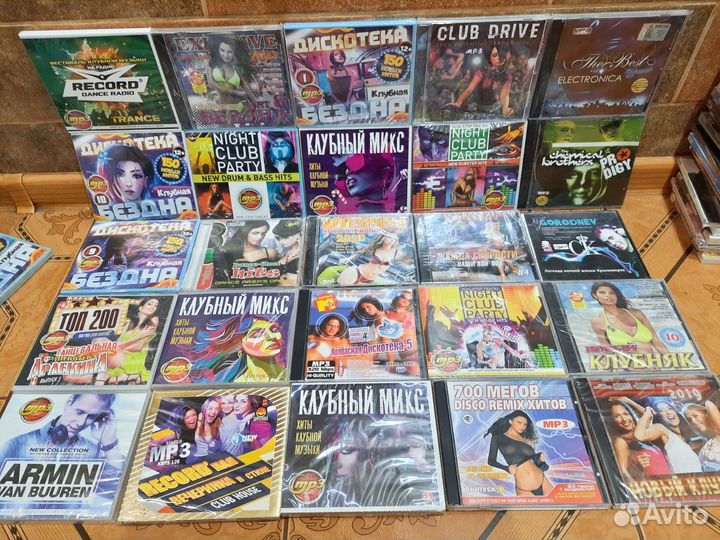 Музыка на Mp3(1шт) Клубная,новые