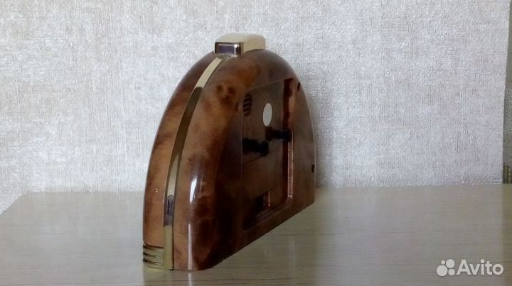 Часы настольные