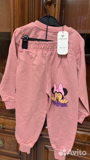 Спортивный костюм для девочки