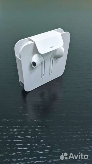 Наушники Huawei комплектные