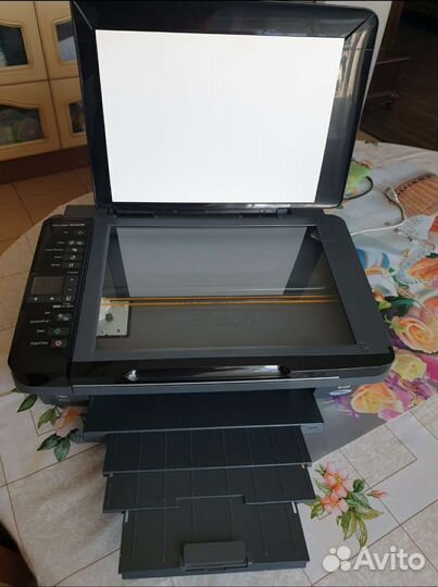 Принтер сканер копир Epson Stylus SX420W