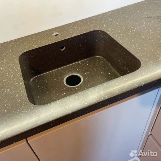 Столешница из искусственного камня под заказ