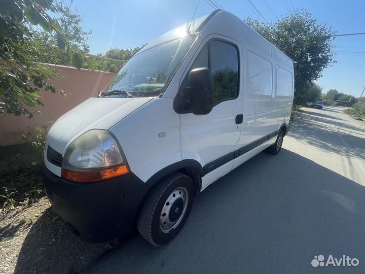 Renault Master цельнометаллический, 2007