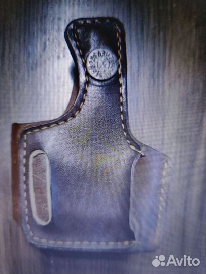 Чехол на iPhone 11 pro кожаный