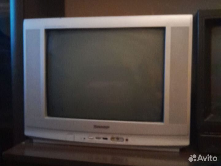 Телевизор на запчасти
