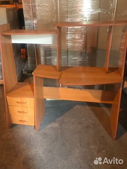 Компьютерный стол бу