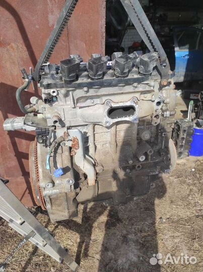 Двигатель на honda fit jazz civic 1.3 LDA