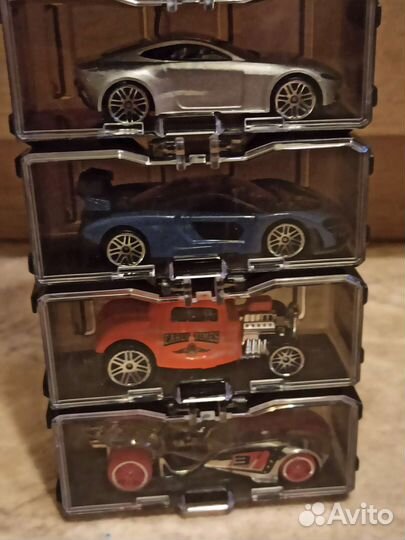 Модельки авто 1/64 10 шт