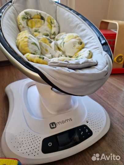 Электрокачели для новорожденных 4moms