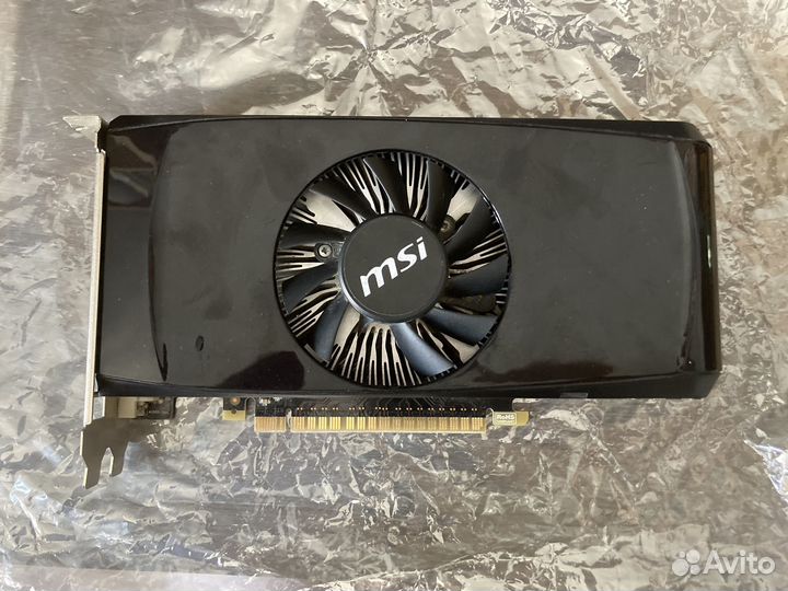 Видеокарта MSI GeForce GTX 550 ti