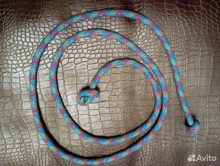 Скакалка для гимнастики