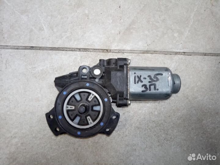 Моторчик стеклоподъемника Hyundai ix35 LM 2010-201