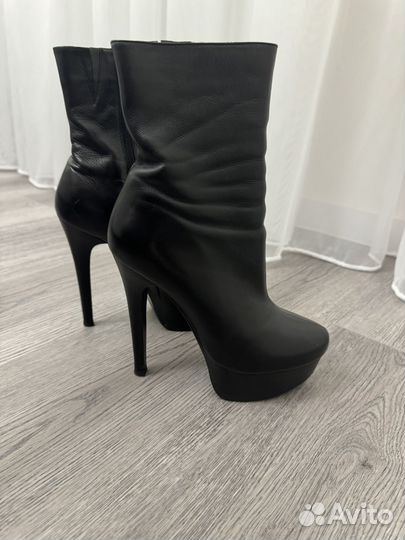 Ботильоны натуральная кожа 35