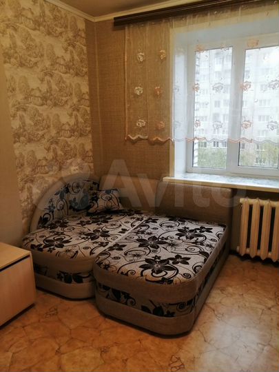 Комната 12 м² в 4-к., 6/9 эт.