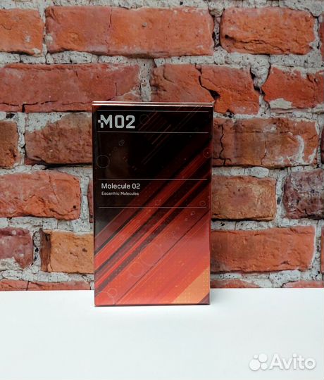 Escentric molecules Molecule 02