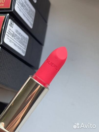 Guerlain помада сатин