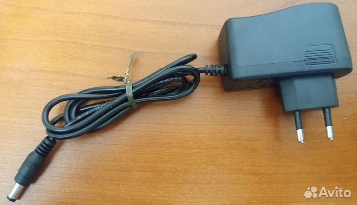 Зарядное устройство/блок питания 4,2 V/2A