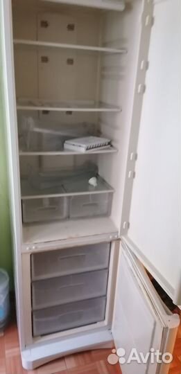 Холодильник Indesit б/у