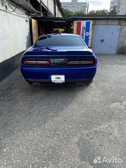 Dodge Challenger 3.6 AT, 2019, 76 544 км