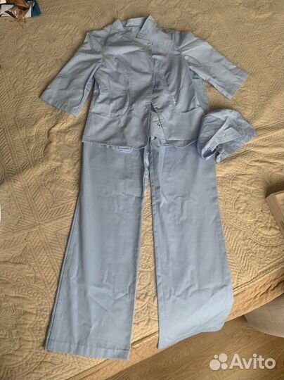 Медицинский костюм. 44
