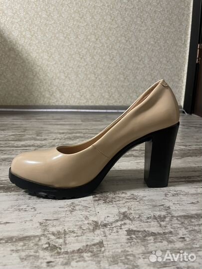 Туфли женские