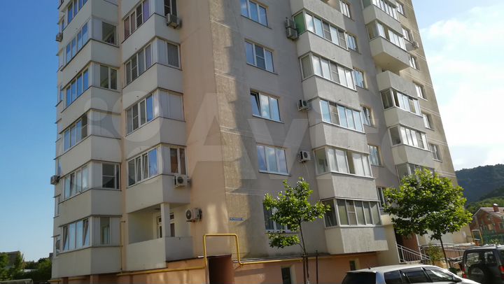 2-к. квартира, 64 м², 8/9 эт.