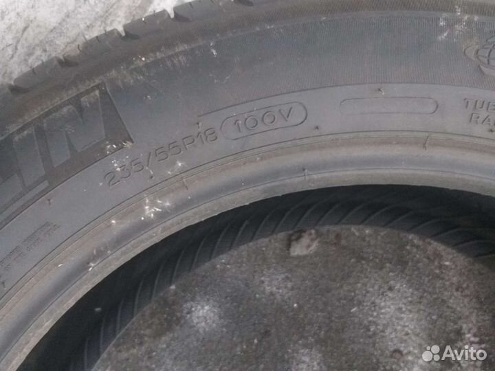 Michelin Latitude Tour HP 235/55 R18