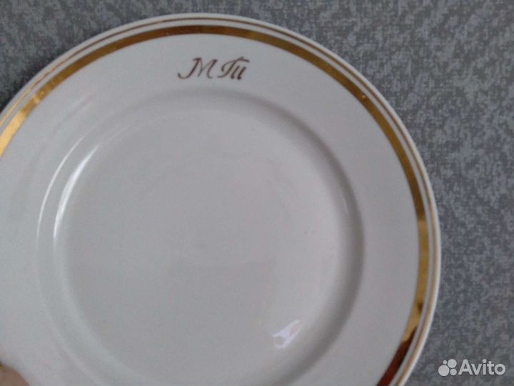 Тарелки фарфор
