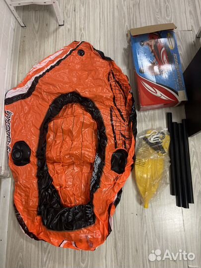 Детская надувная лодка