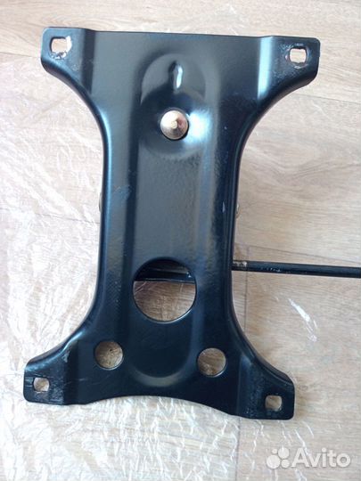 Пиастра с механизмом качения 150 х 220 мм