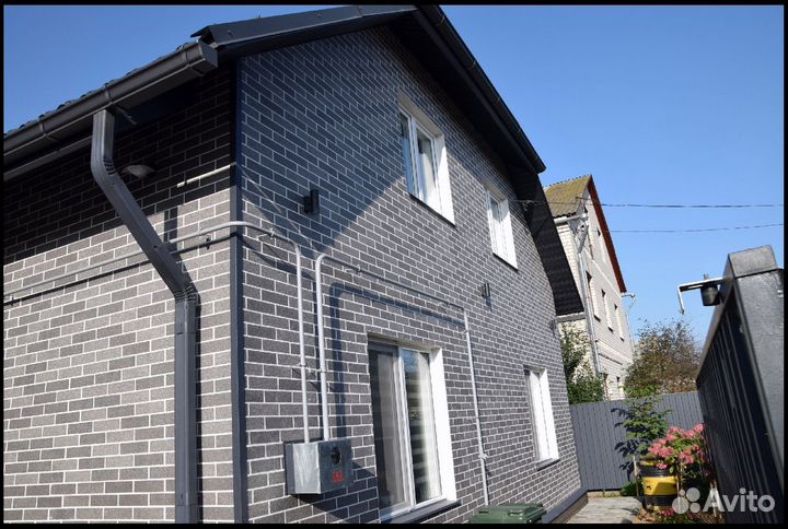 Гибкий кирпич на сетке для фасадов и интерьера