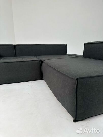 Диван со спальным местом 2700х1650 мм