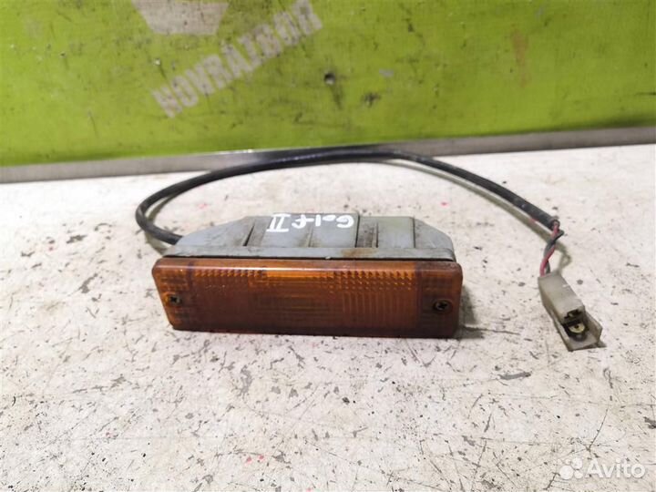 Указатель поворота в бампер Фольксваген Гольф 2