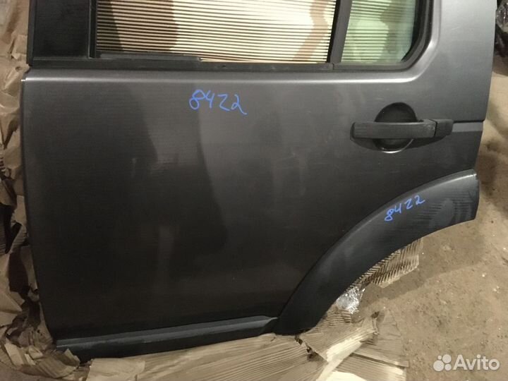 Дверь задняя левая land rover discovery 3