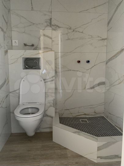 Апартаменты-студия, 17,9 м², 3/3 эт.