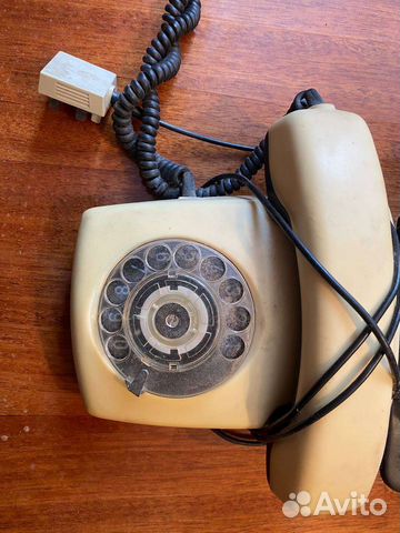 Старый телефон