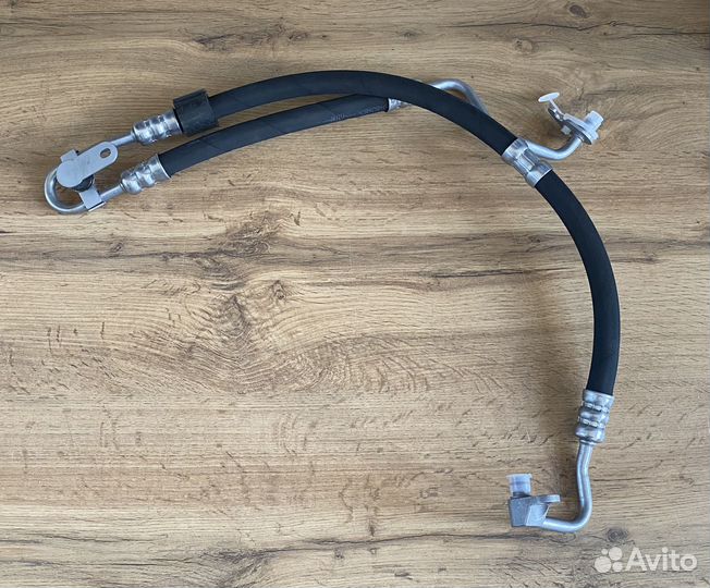 Шланг гур высокого давления Range Rover LR057239