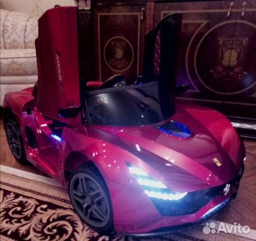 Ferrari детский электромобиль