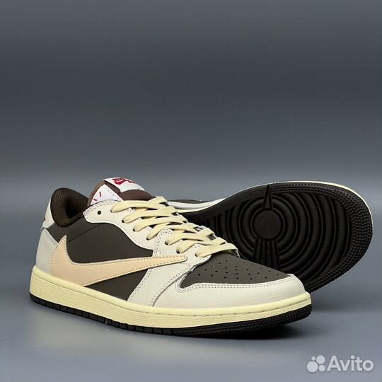 Кроссовки Nike Retro Low Travis Scott Revers Mocha