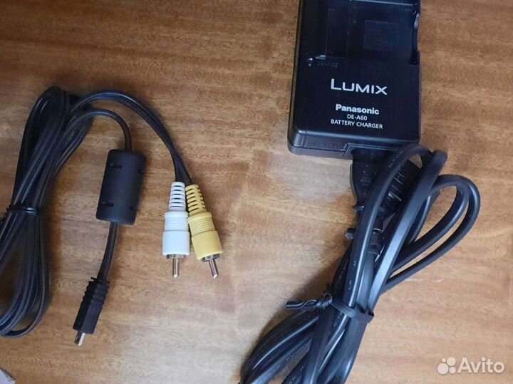 Компактные фотоаппараты