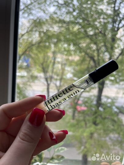 Парфюмерная вода juliette has a gun