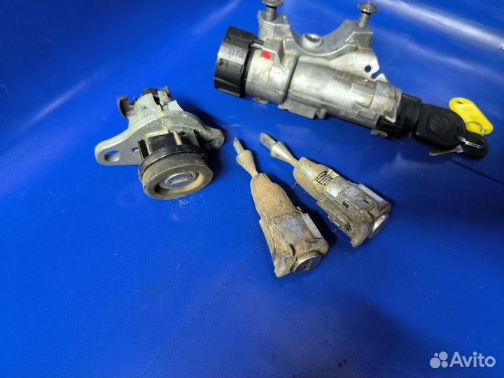 Замок зажигания Volkswagen Polo V