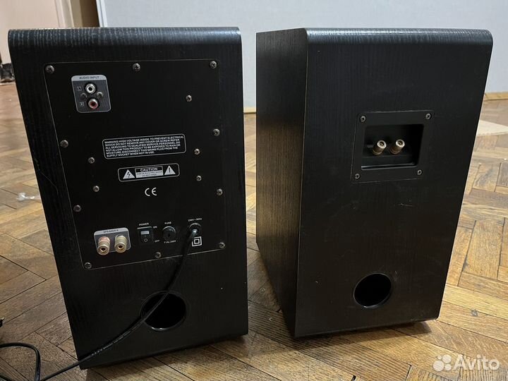 Акустические колонки Sven Royal