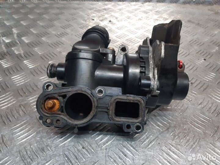 Водяной насос (Помпа) Volkswagen Passat B7 1.8TSI