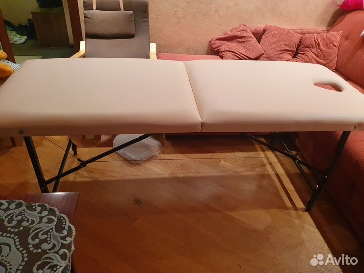 Продаю новую кушетку массажную складную 190см70см